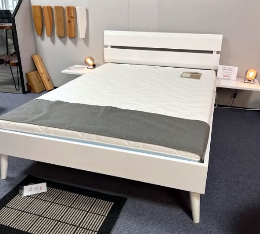 Komplettset Massivholz Bett