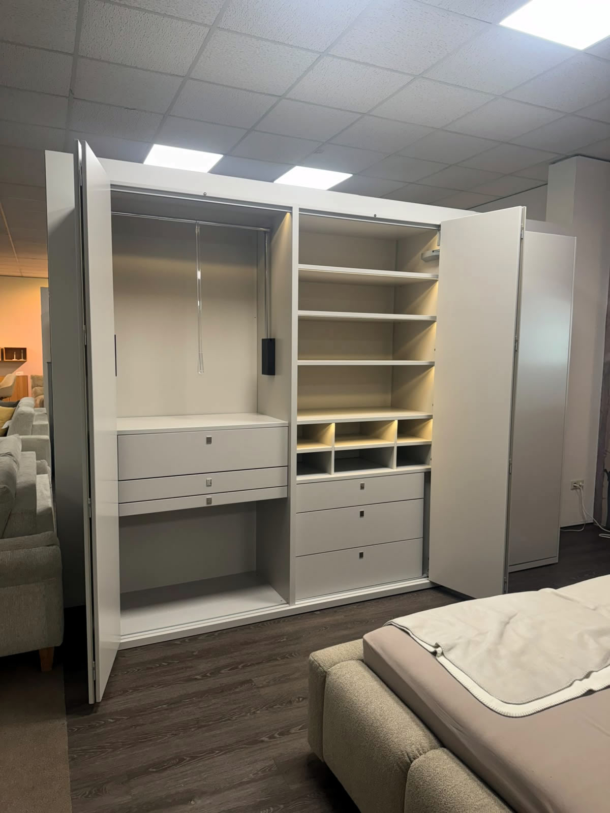 Kleiderschrank Deviso RMW